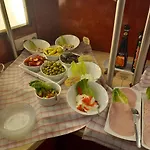 فندق Stadt-gut-hotel Rheinischer Hof 3*