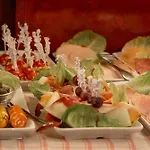 Stadt-gut-hotel Rheinischer Hof 3* إسن