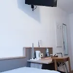 Stadt-gut-hotel Rheinischer Hof 3* إسن