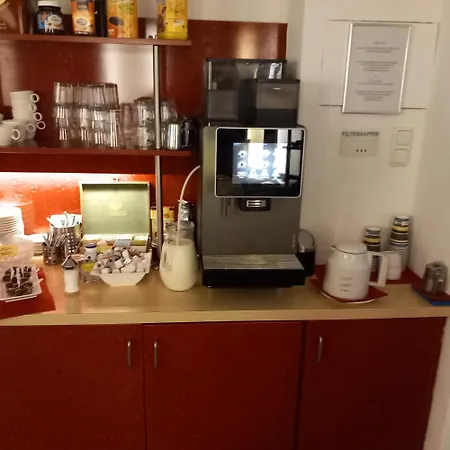 Stadt-gut-hotel Rheinischer Hof 3* Essen