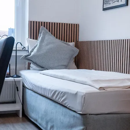 Hotel Stadt-gut-hotel Rheinischer Hof