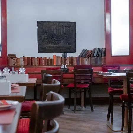 Stadt-gut-hotel Rheinischer Hof Ξενοδοχείο