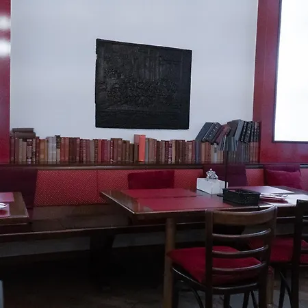 Stadt-gut-hotel Rheinischer Hof Ξενοδοχείο 3*