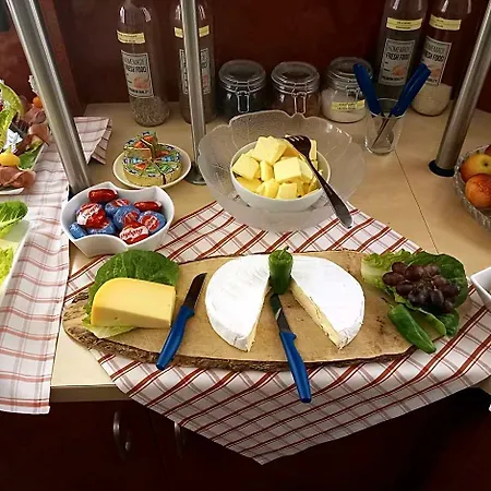 Stadt-gut-hotel Rheinischer Hof Hotel 3*