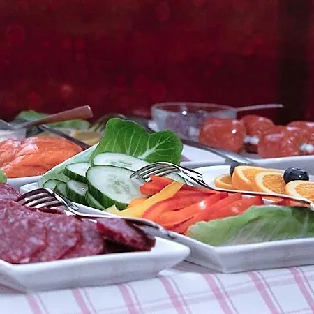 Stadt-gut-hotel Rheinischer Hof Hotel 3*