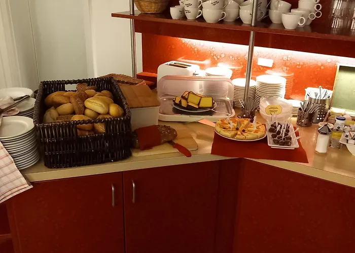 Stadt-gut-hotel Rheinischer Hof Otel Essen