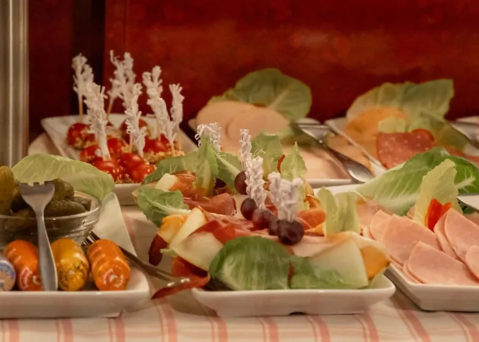 Stadt-gut-hotel Rheinischer Hof 3* 에센