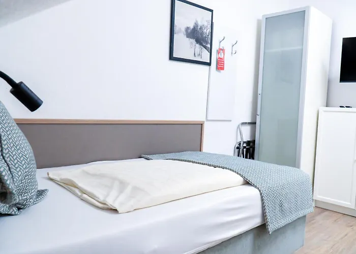 Hotel Stadt-gut-hotel Rheinischer Hof Essen