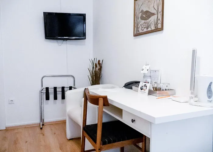 Stadt-gut-hotel Rheinischer Hof Hotel