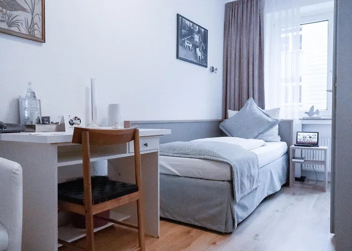 Stadt-gut-hotel Rheinischer Hof Hotel 3*