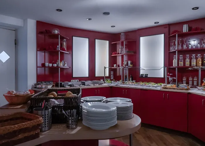 Stadt-gut-hotel Rheinischer Hof 호텔